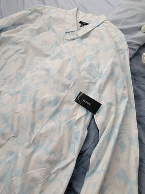 Alfani White and Light Blue Floral Casual Button-Down Shirt